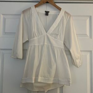 White blouse with 3/4 sleeve and sash